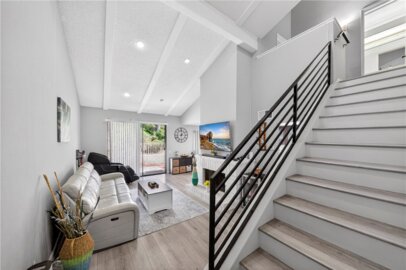 949 Creekside Photo
